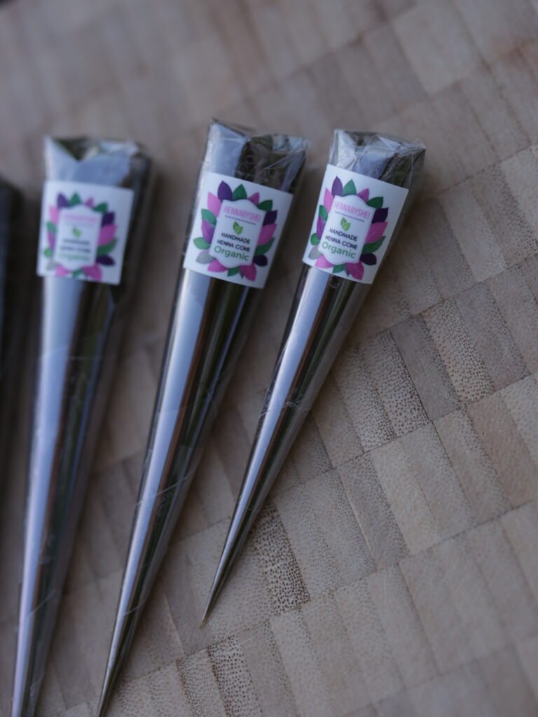 Hennabyshei natural henna cones